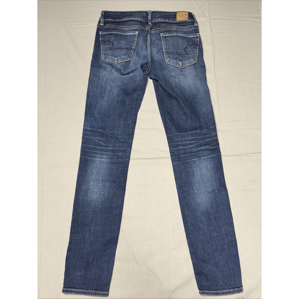 American Eagle Women Medium Wash Super Stretch Skinny Leg Denim Blue Jeans 2 Reg - Picture 8 of 16